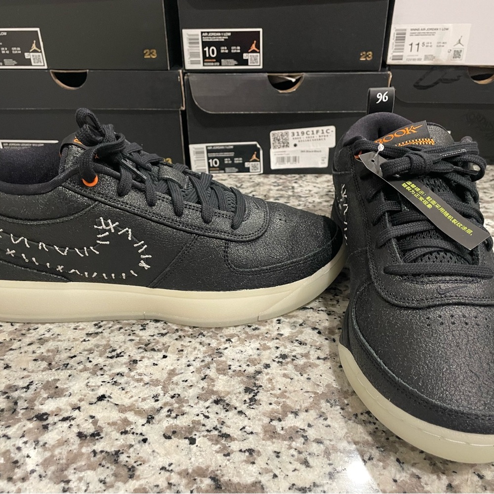 Nike Black and White Sneakers with Classic Design Devin Booker 1 Halloween